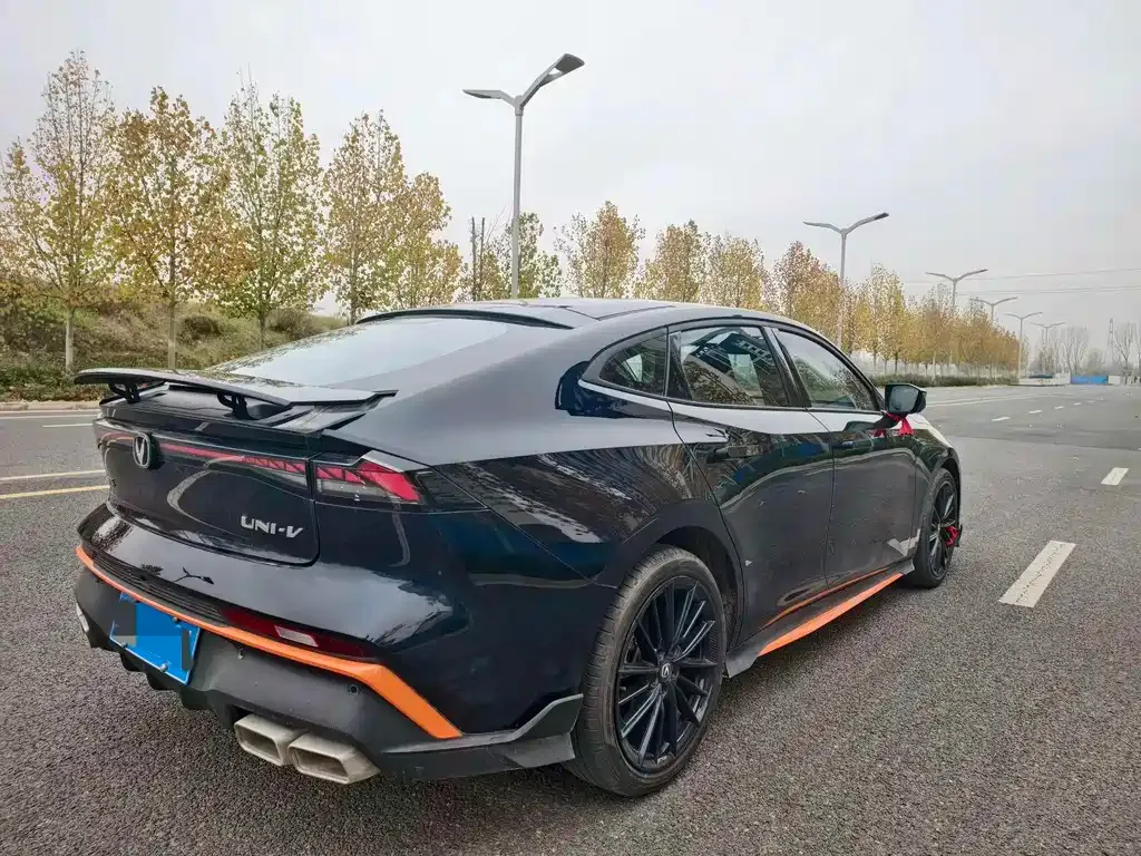 Changan UNI-V 2025 из CN, фото 4