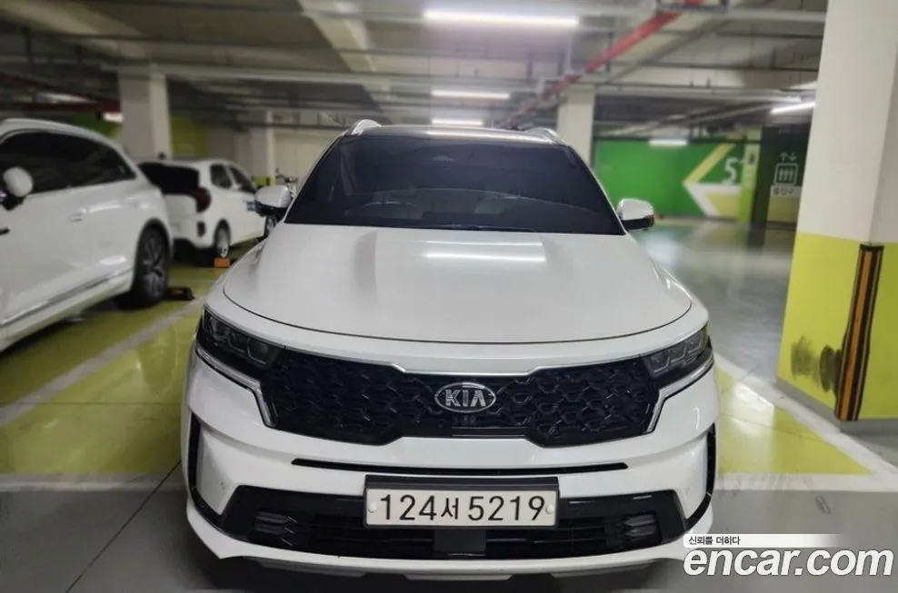 Kia Sorento — фото 1