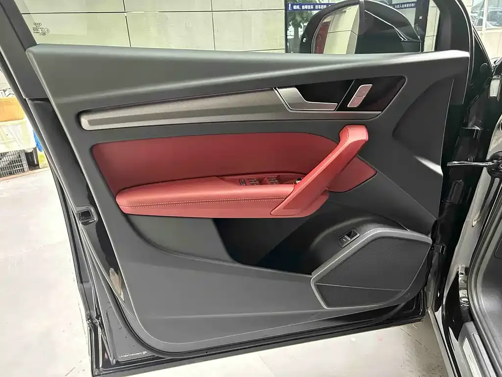Audi Q5L 2025 из CN, фото 2