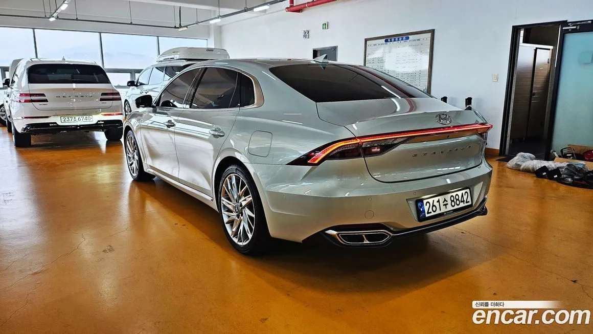 Hyundai Grandeur — фото 10