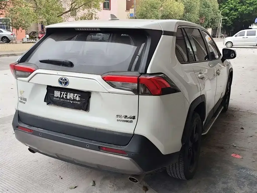 Toyota RAV4 2022 из CN, фото 3