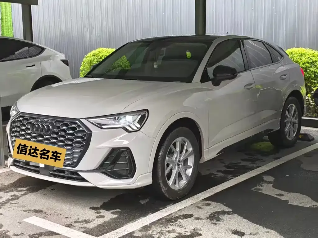 Audi Q3 Sportback 2021 из CN, фото 1