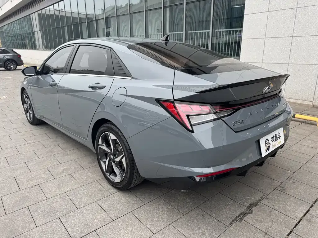 Hyundai Elantra 2022 из CN, фото 4