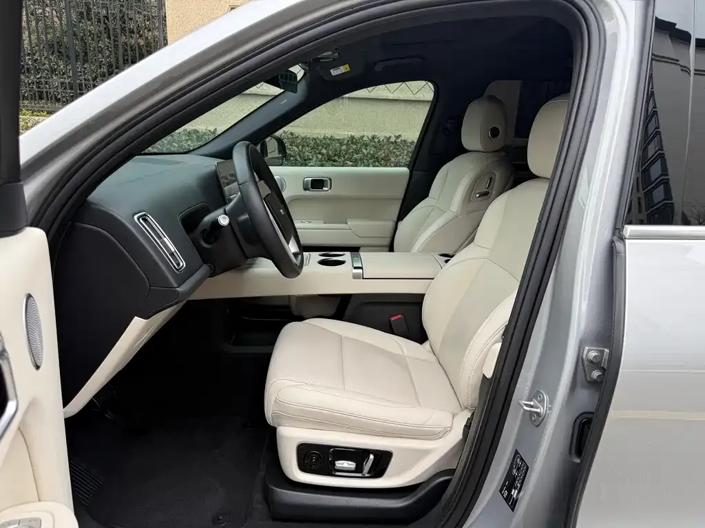 Li Auto L9 2022 из CN, фото 2
