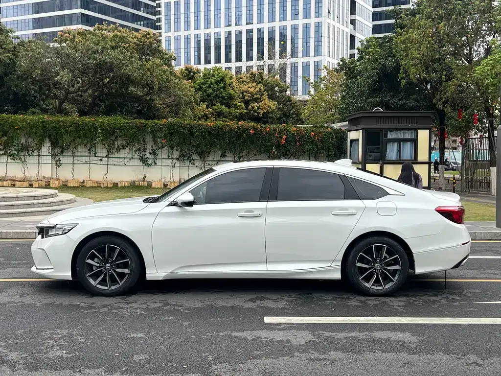 Honda Inspire 2022 из CN, фото 7