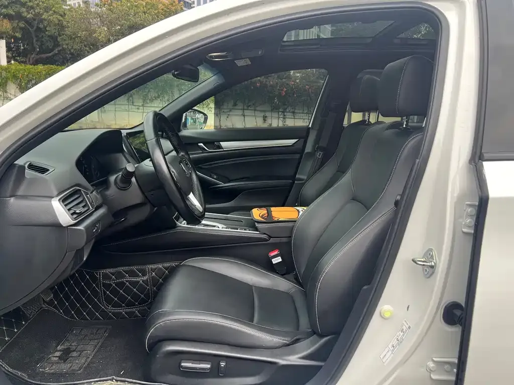 Honda Inspire 2022 из CN, фото 8