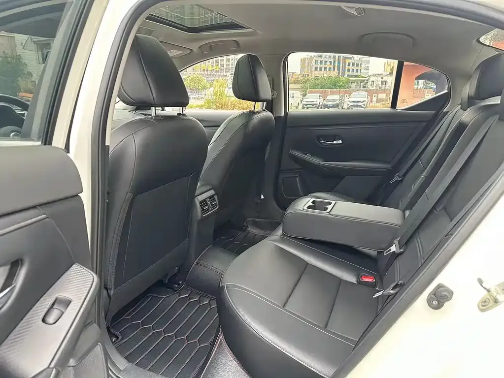 Nissan Sylphy 2022 из CN, фото 6