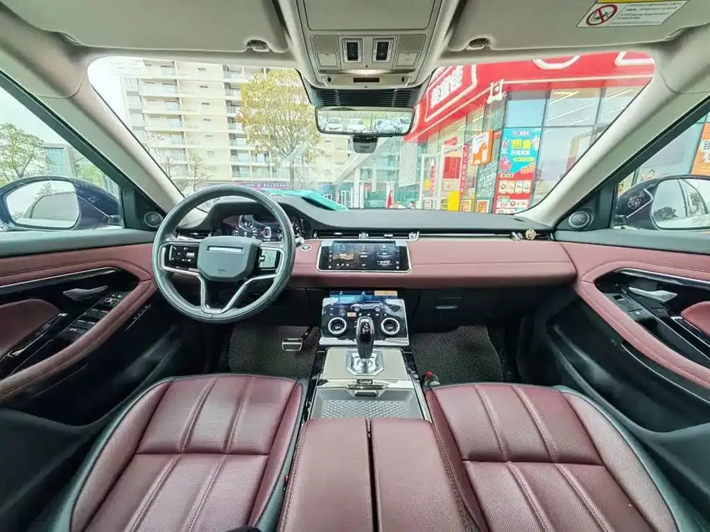 Land Rover Evoque 2023 из CN, фото 4