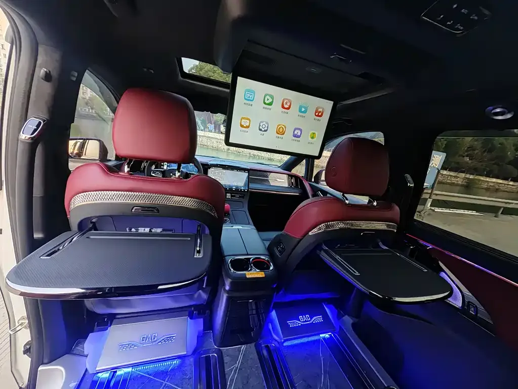 GAC Motor Trumpchi M8 — фото 10