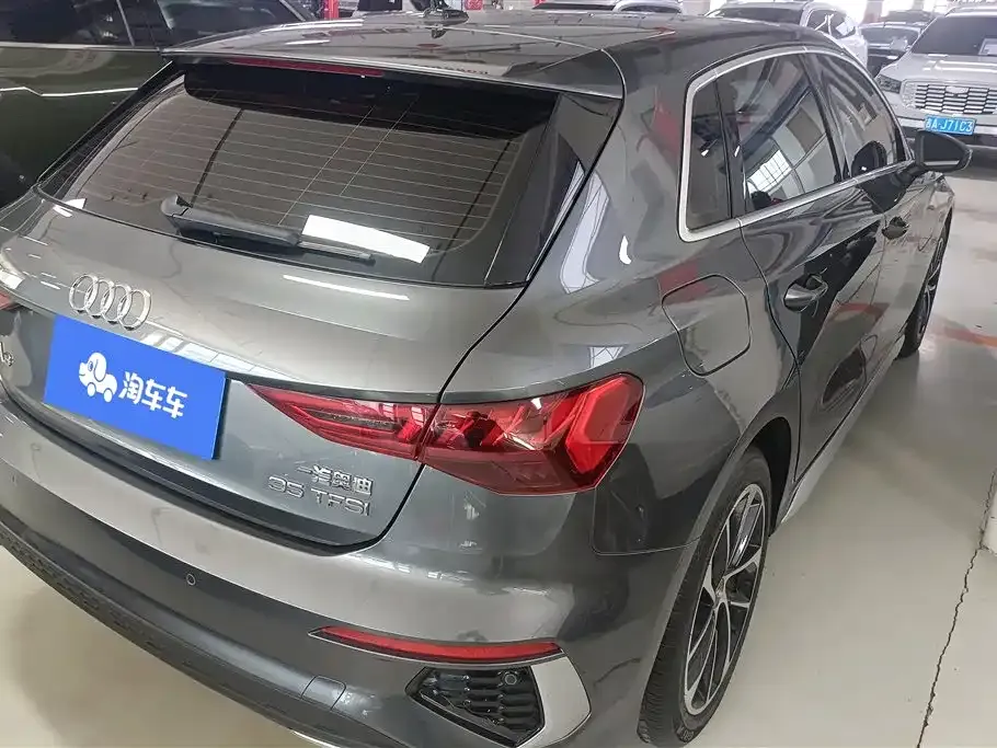 Audi A3 2022 из CN, фото 10