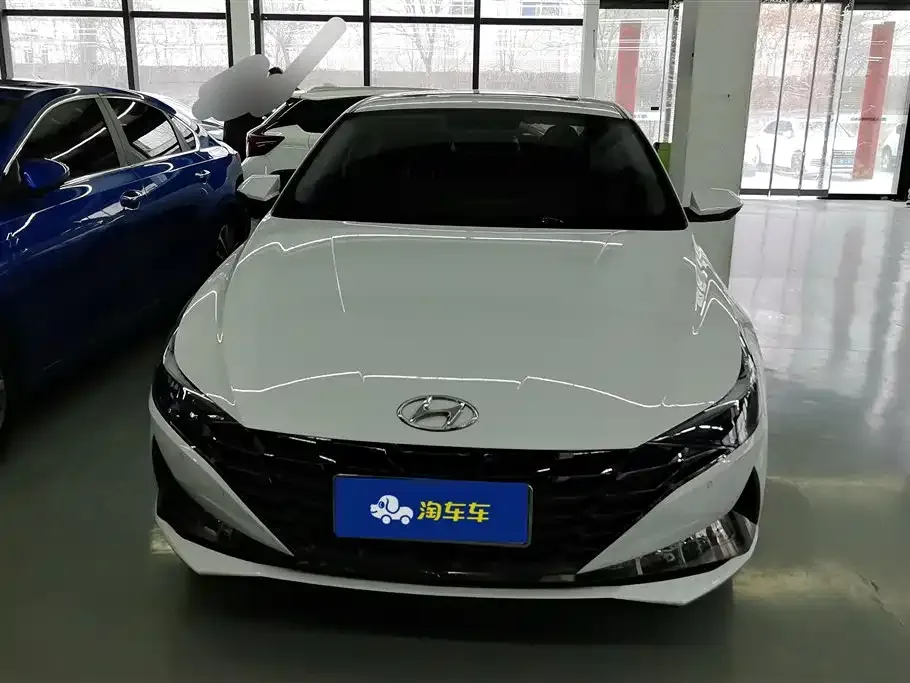 Hyundai Elantra 2023 из CN, фото 4