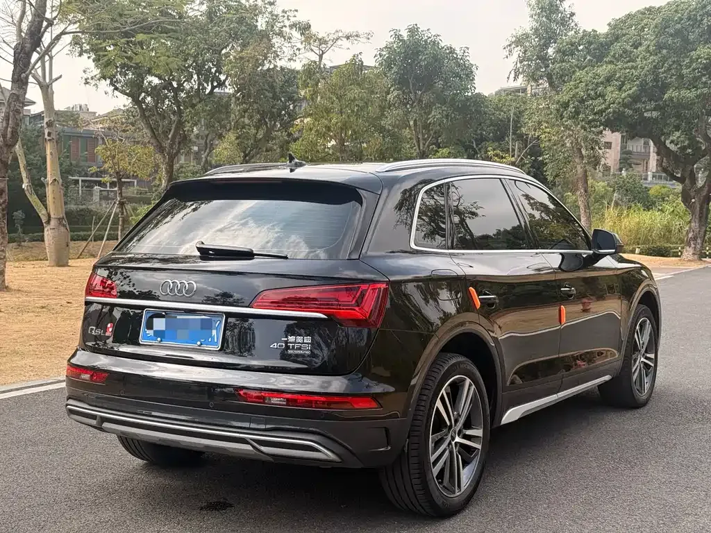 Audi Q5L 2023 из CN, фото 3