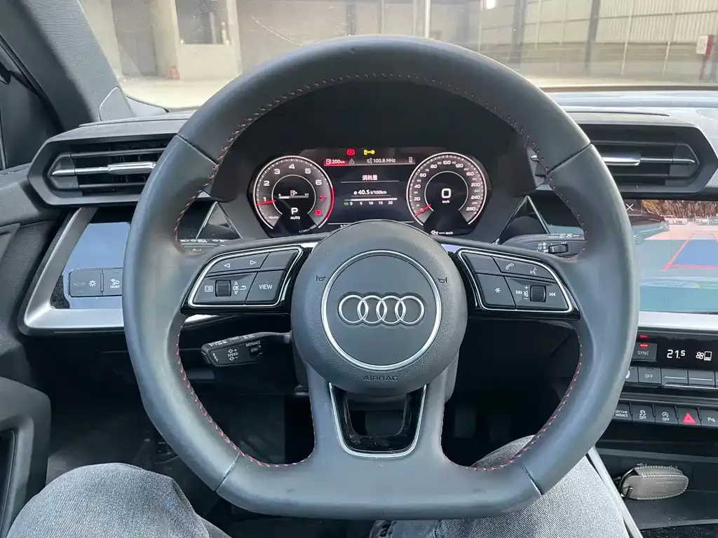 Audi A3 — фото 2
