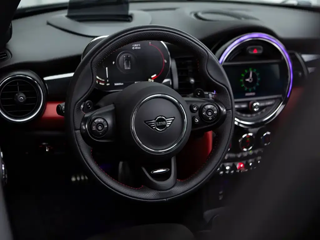 MINI JCW (John Cooper Works) — фото 8