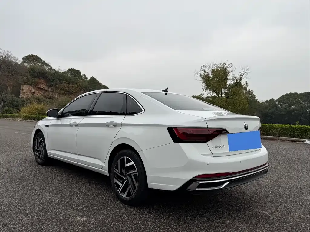 Volkswagen Sagitar 2023 из CN, фото 9