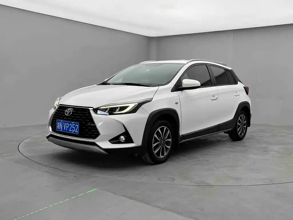 Toyota Yaris L 2023 из CN, фото 1