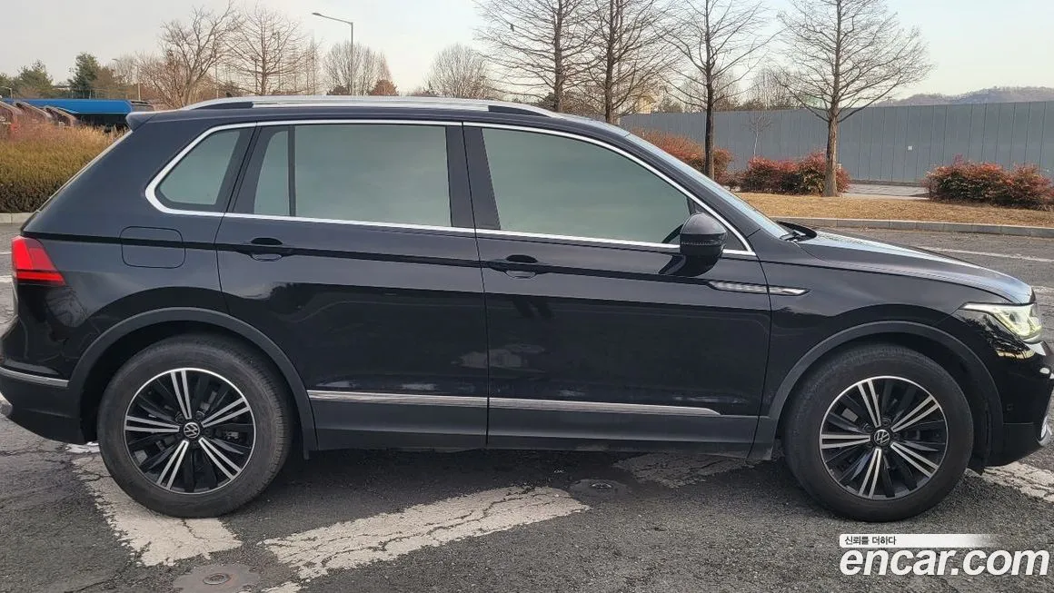 Volkswagen Tiguan 2021 из KR, фото 7