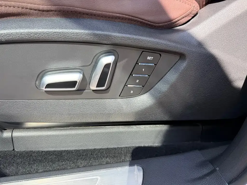 Haval H9 — фото 10