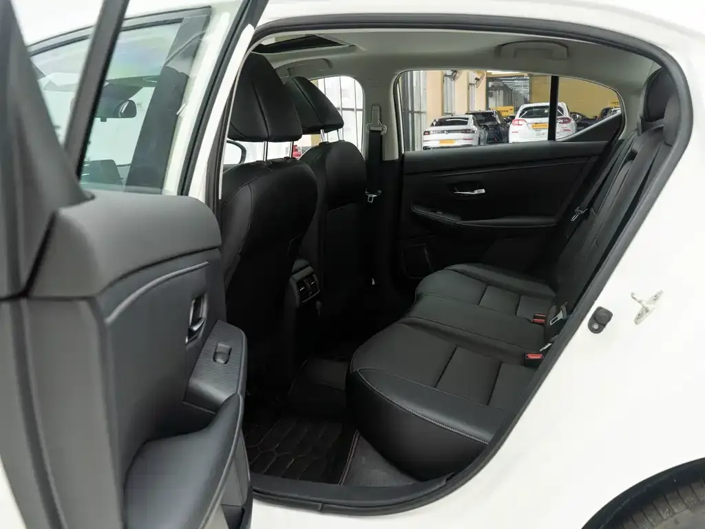 Nissan Sylphy 2022 из CN, фото 10