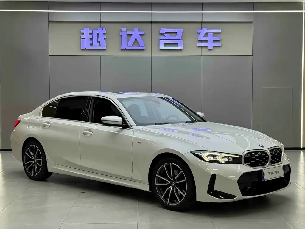BMW 3 Series 2023 из CN, фото 8