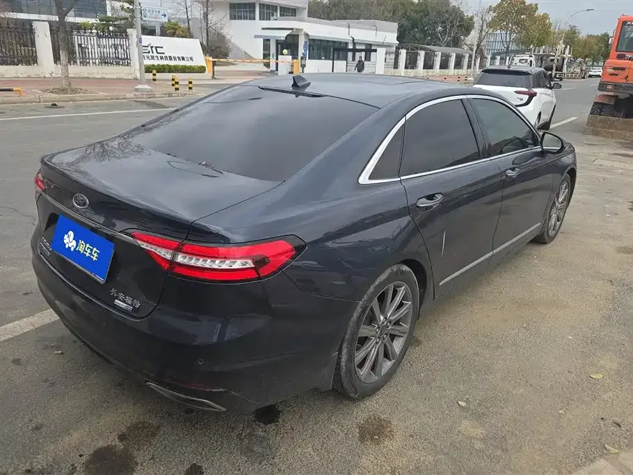 Ford Taurus 2021 из CN, фото 8