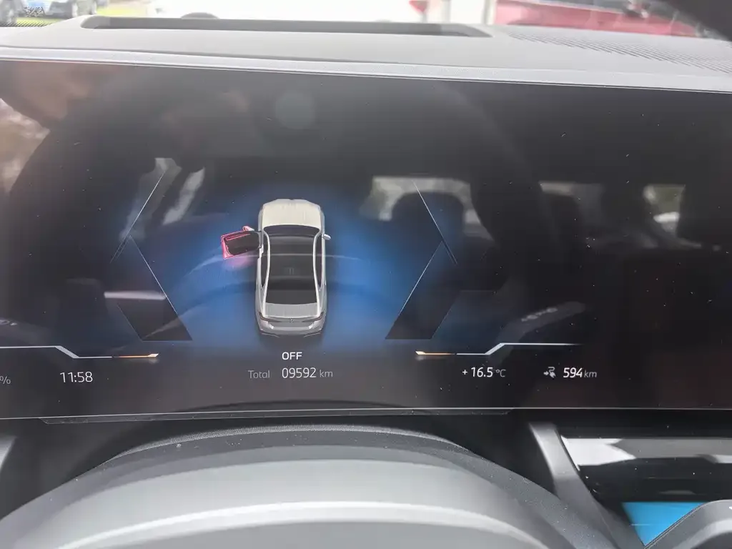 BMW i5 2025 из CN, фото 2