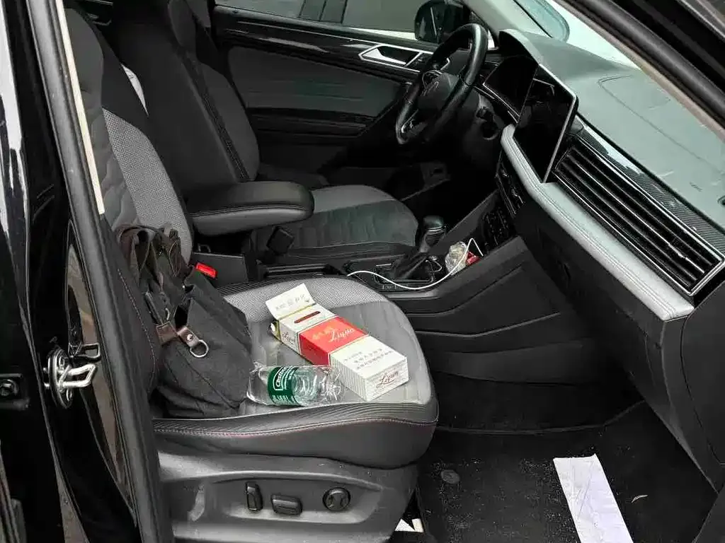 Volkswagen Tiguan X 2021 из CN, фото 8