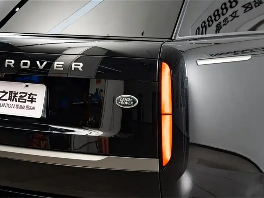 Land Rover Range Rover 2024 из CN, фото 2