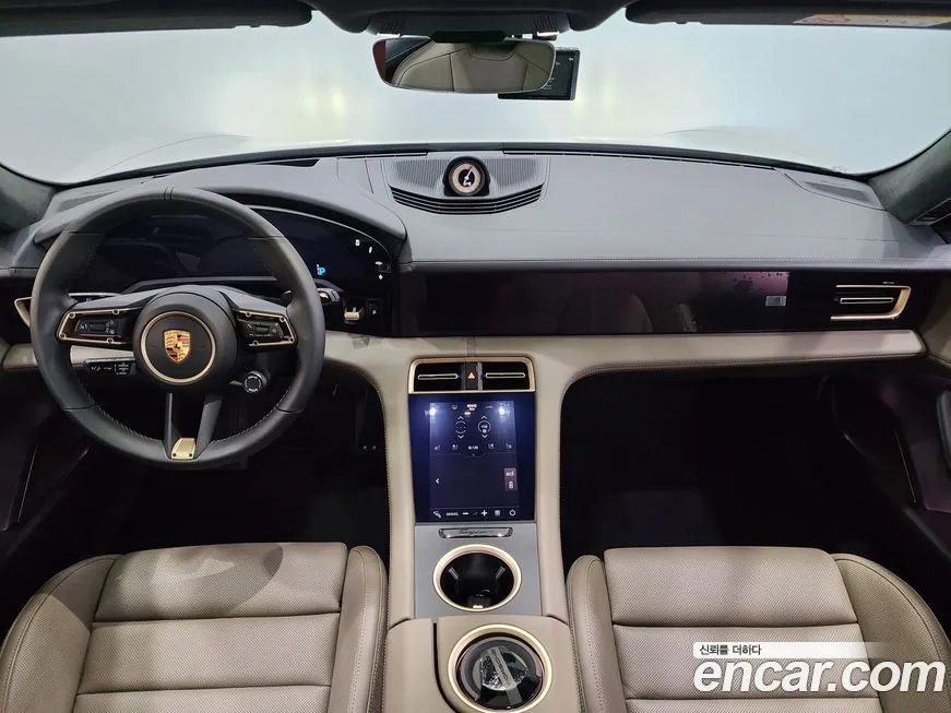 Porsche Taycan 2024 из KR, фото 6