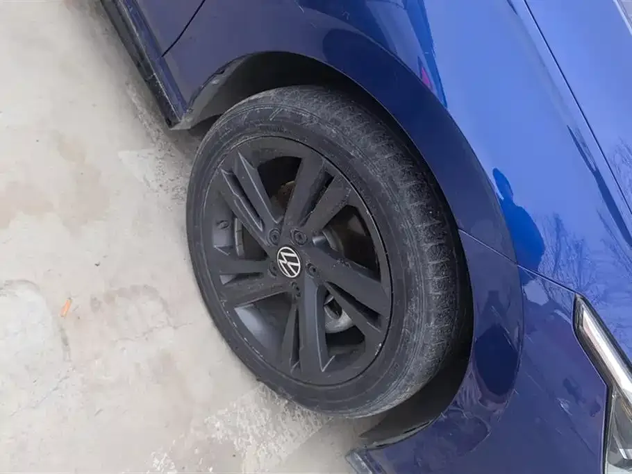 Volkswagen Golf 2022 из CN, фото 3