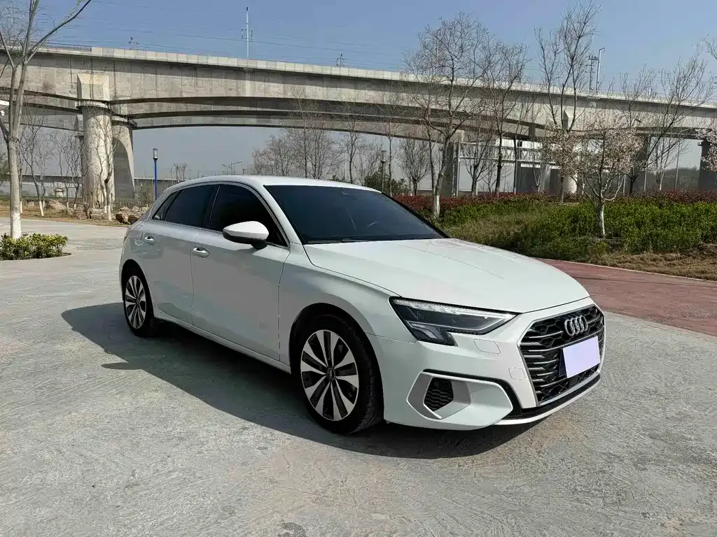 Audi A3 2023 из CN, фото 7