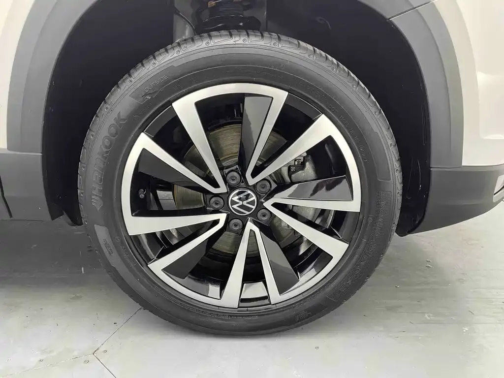 Volkswagen Tharu 2023 из CN, фото 7