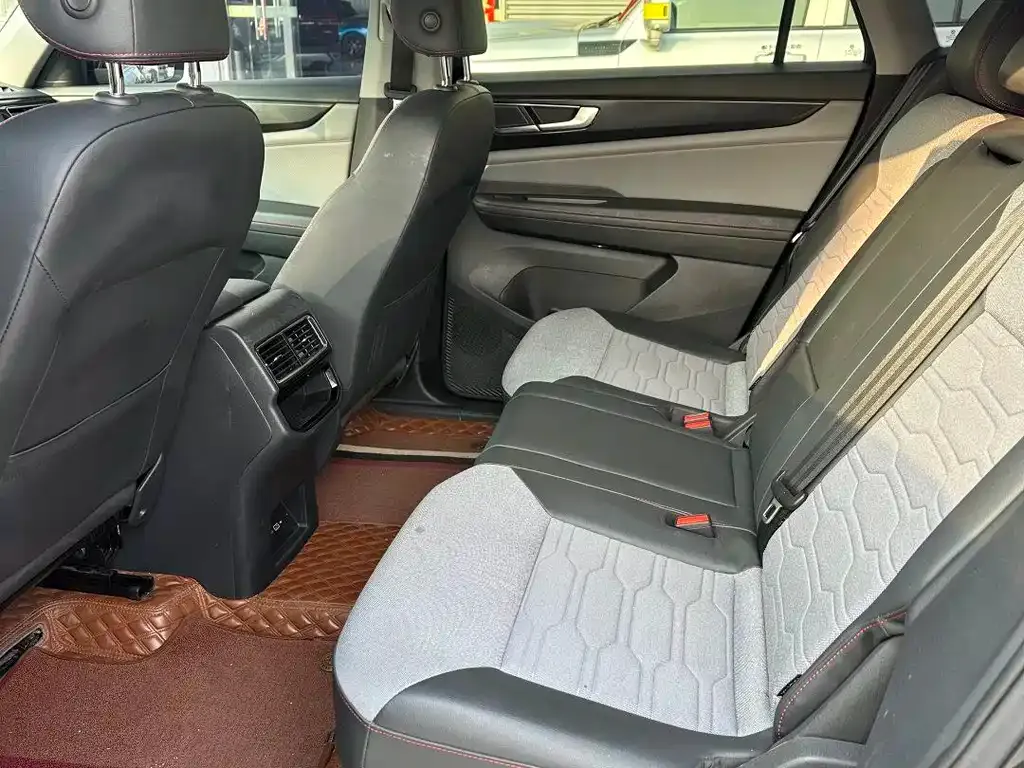 Volkswagen Teramont X 2023 из CN, фото 4