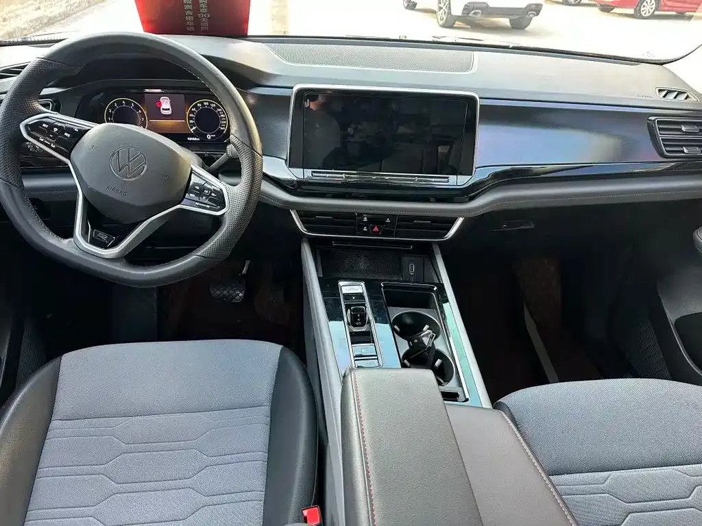 Volkswagen Teramont X 2023 из CN, фото 3