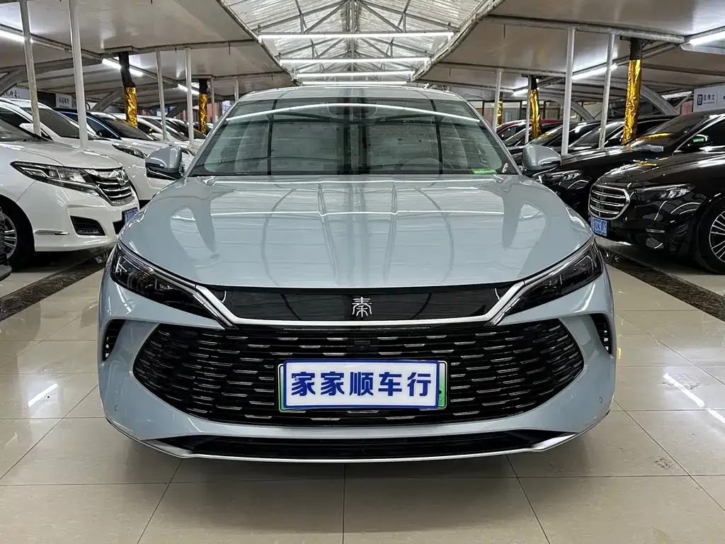 BYD Qin L — фото 10