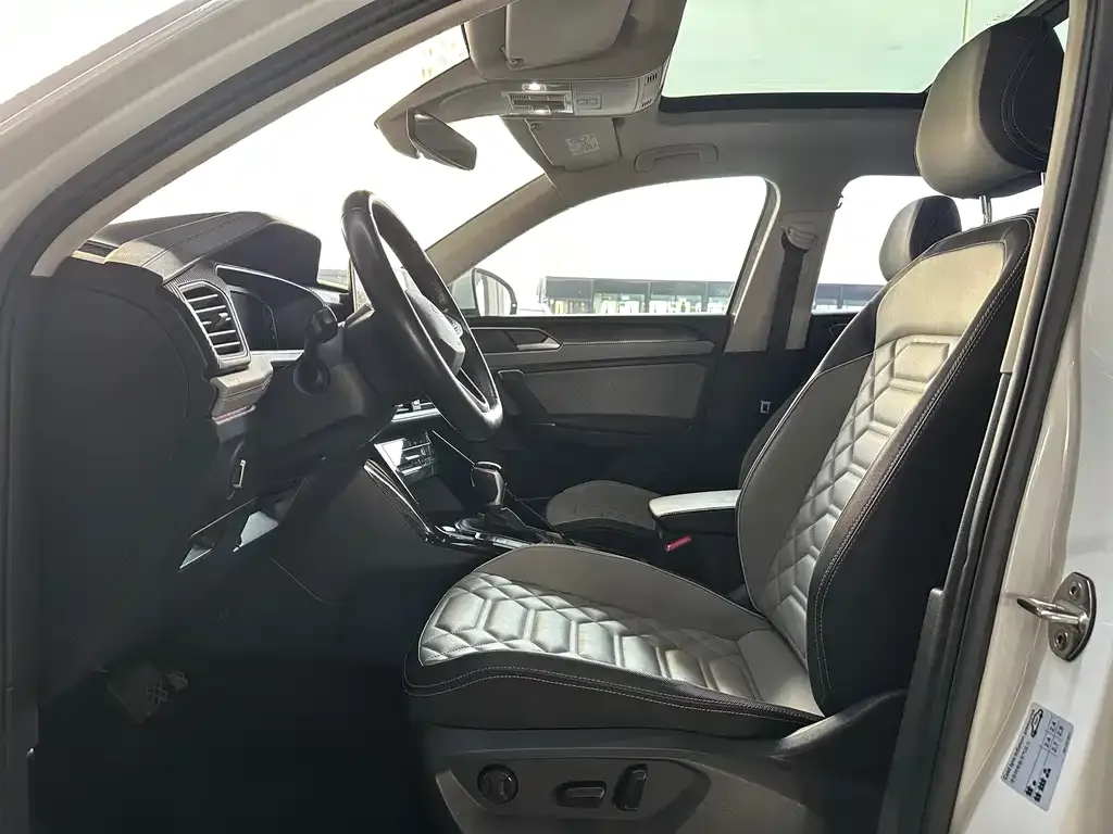 Volkswagen Tayron 2023 из CN, фото 6