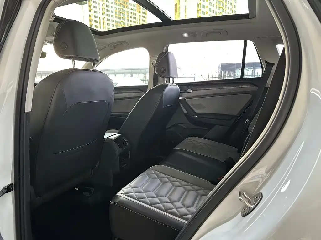Volkswagen Tayron 2023 из CN, фото 7