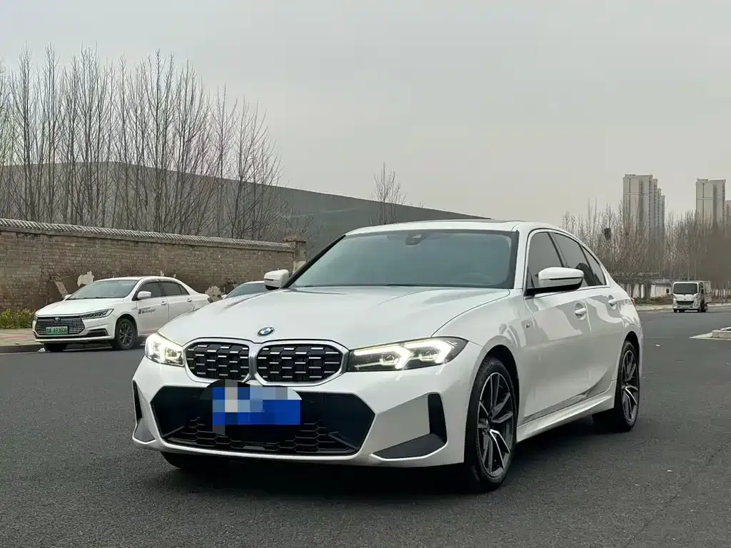 BMW 3 Series 2025 из CN, фото 1