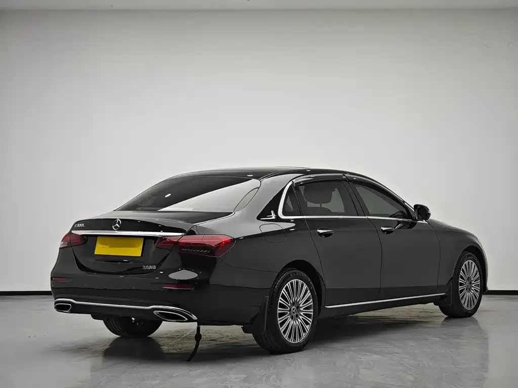 Mercedes-Benz E-Class 2024 из CN, фото 6