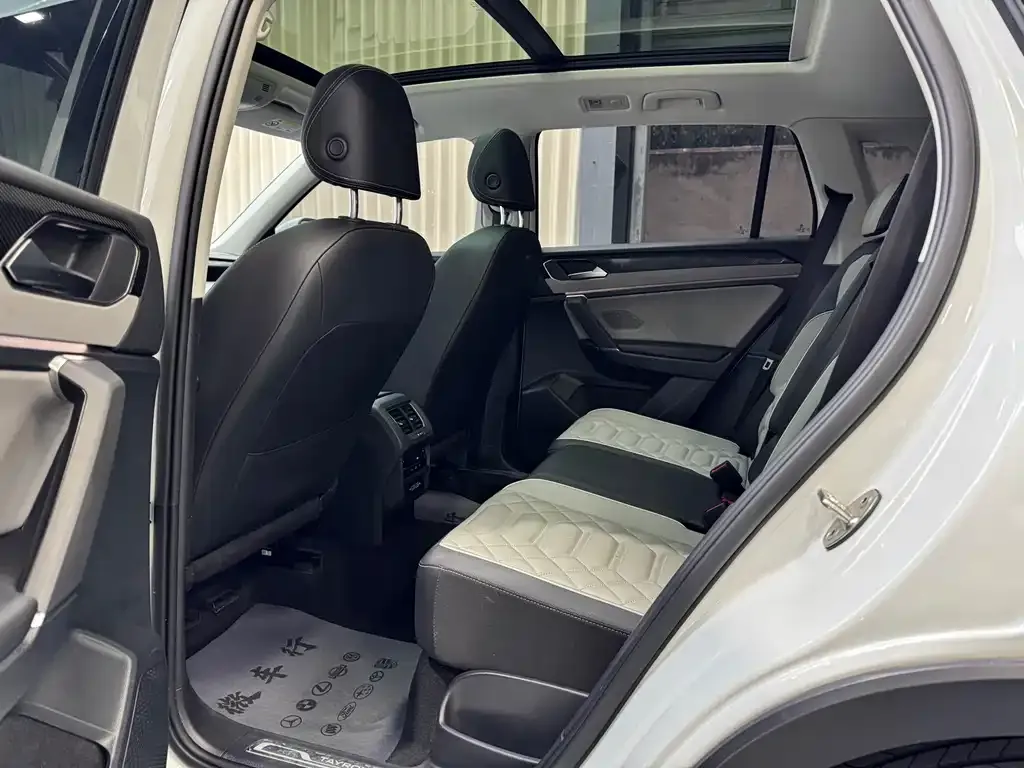 Volkswagen Tayron 2023 из CN, фото 10