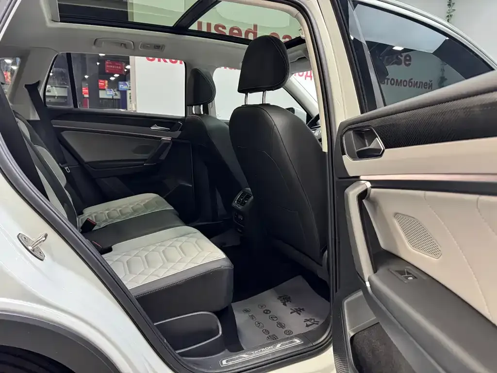 Volkswagen Tayron 2023 из CN, фото 9