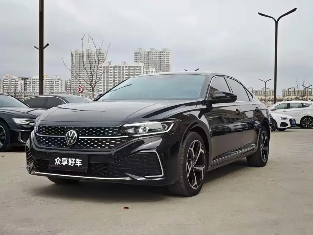 Volkswagen Passat 2024 из CN, фото 1
