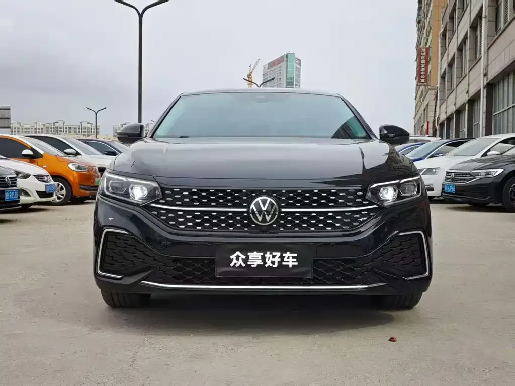 Volkswagen Passat 2024 из CN, фото 8