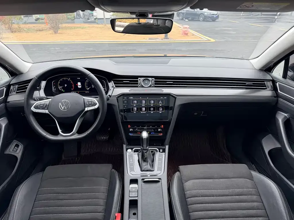 Volkswagen Magotan 2022 из CN, фото 4