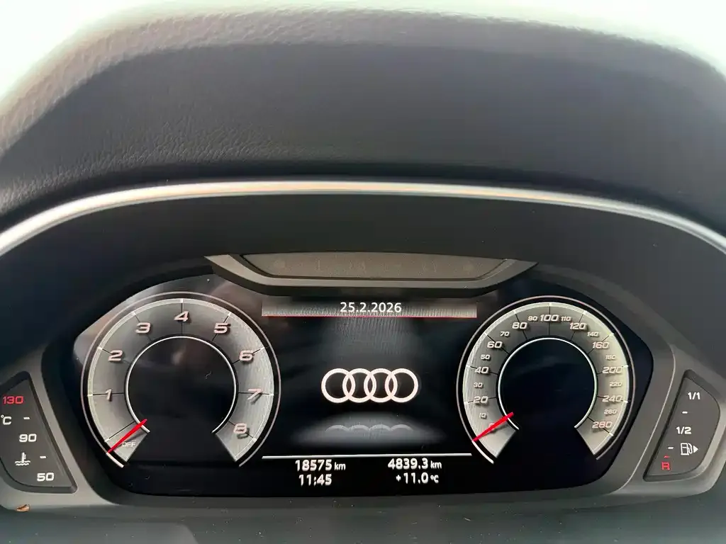 Audi Q3 — фото 3