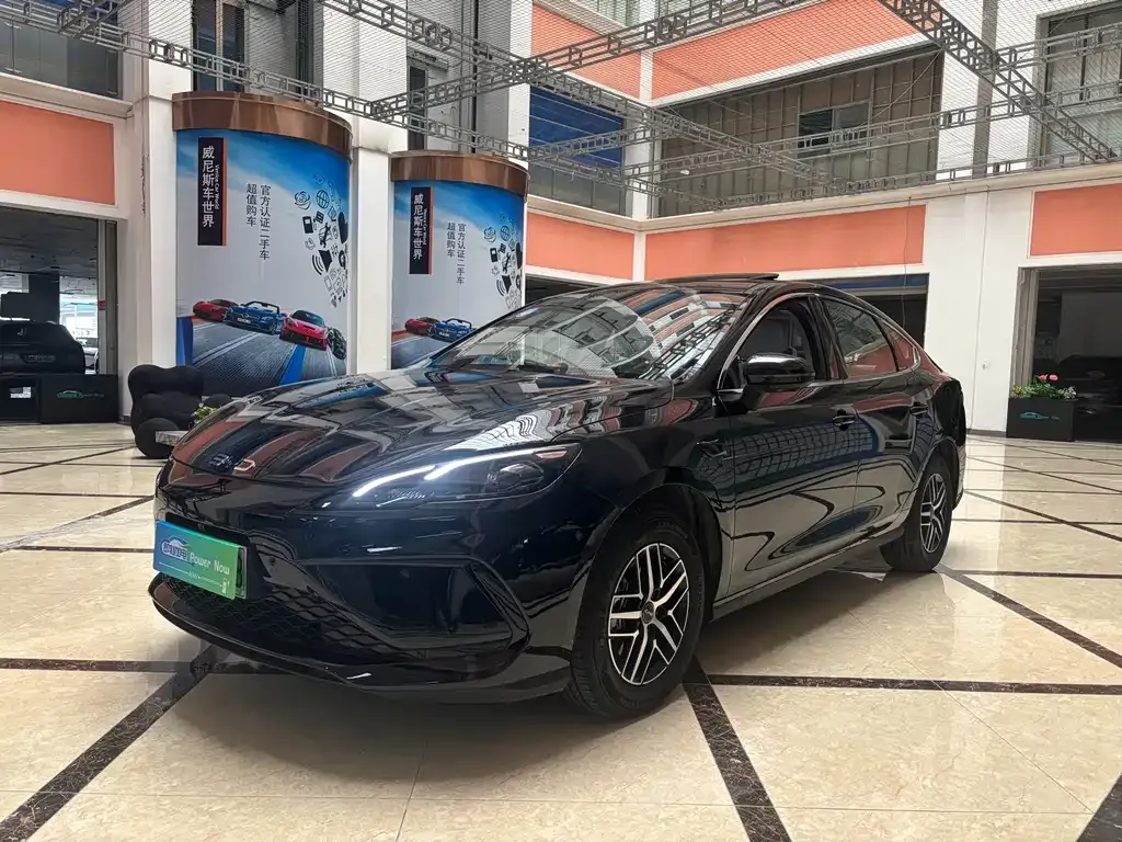BYD Seal 05 DM-i — фото 1