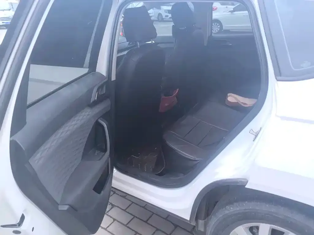 Volkswagen Tharu 2021 из CN, фото 2
