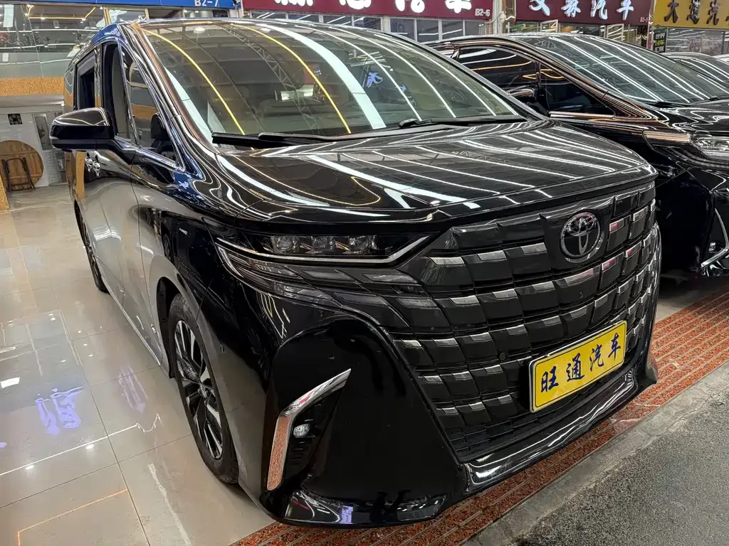 Toyota Alphard 2023 из CN, фото 8