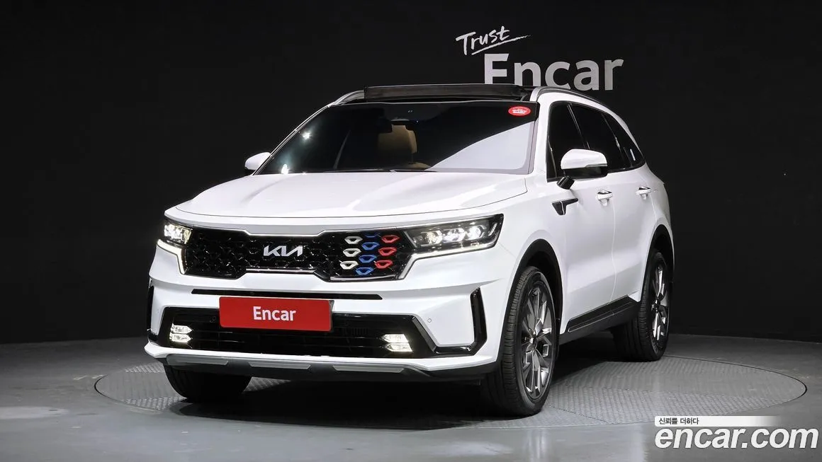 Kia Sorento — фото 1