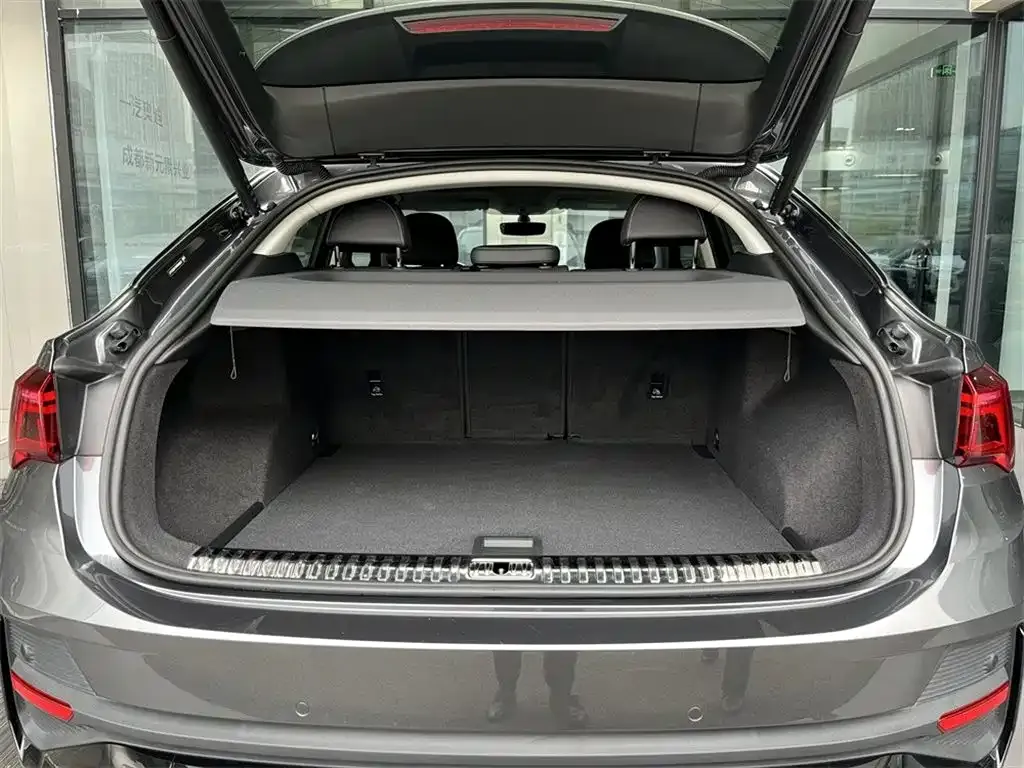 Audi Q3 Sportback — фото 5